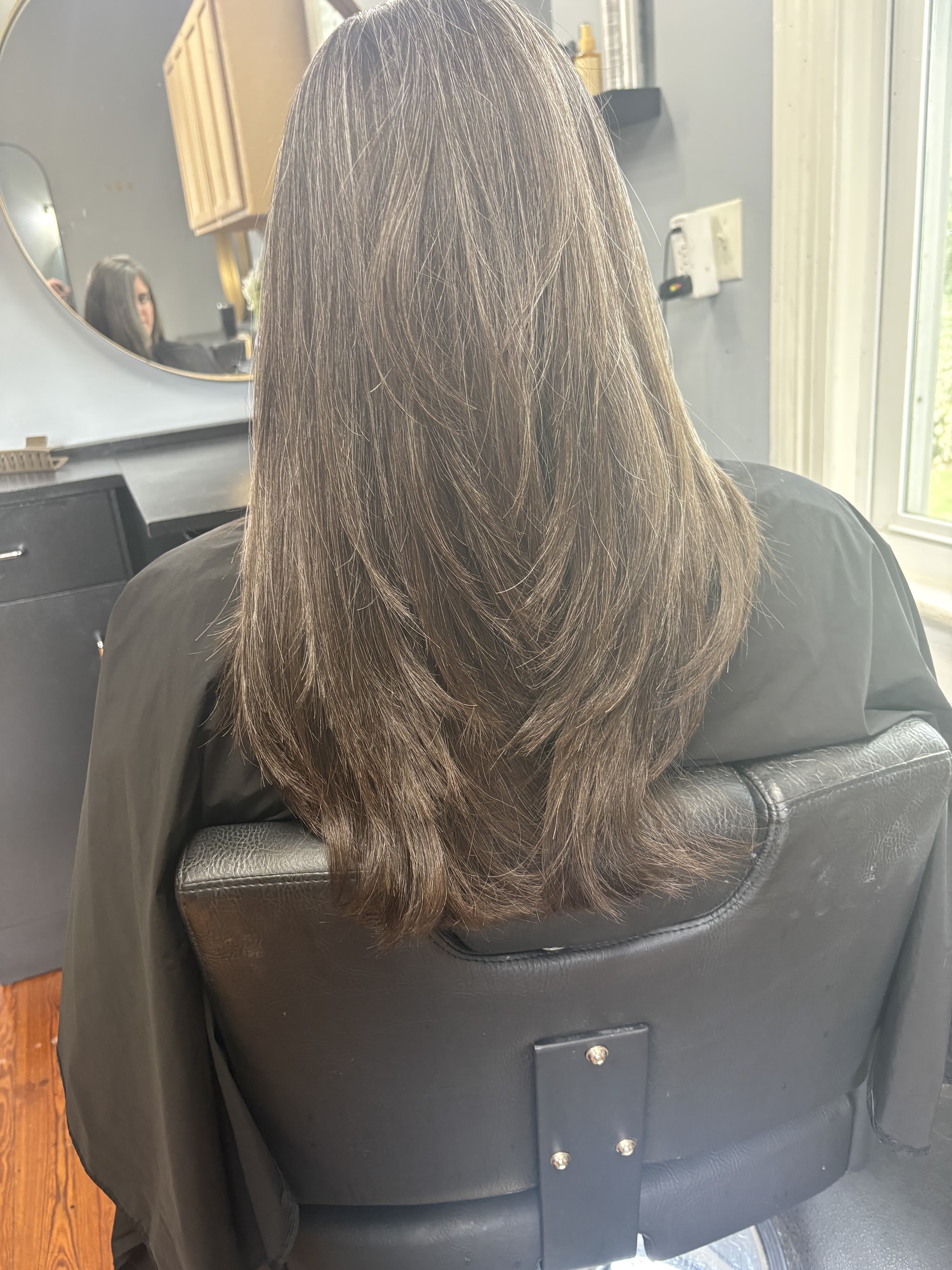 Long brown layered cut